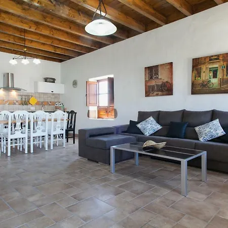 Caserio Leandro Tías