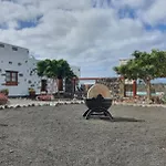 Caserio Leandro Villa Tías