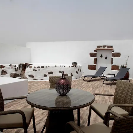 Caserio Leandro 别墅 *