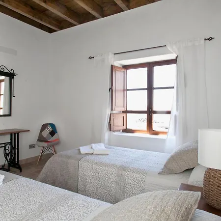 Caserio Leandro Villa Tías