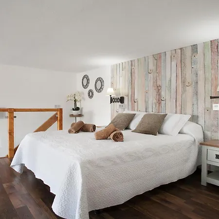 Caserio Leandro Villa *