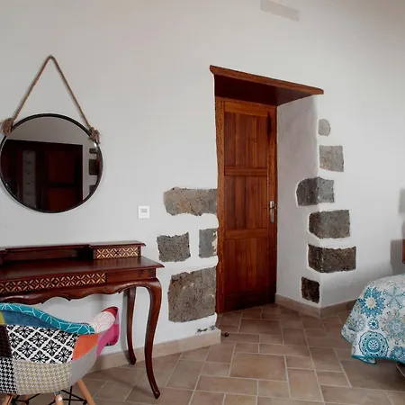 Villa Caserio Leandro *