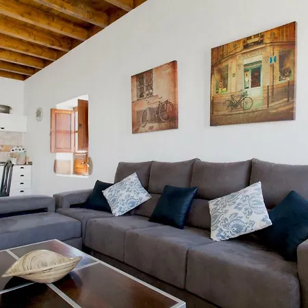 Villa Caserio Leandro